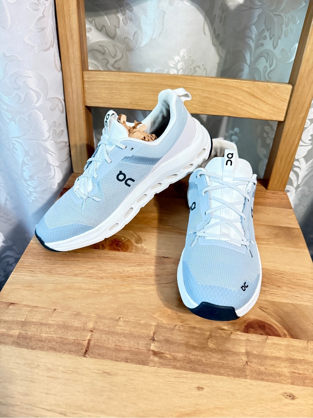 On Cloudtilt Sneakers gray White sz 6.5 women